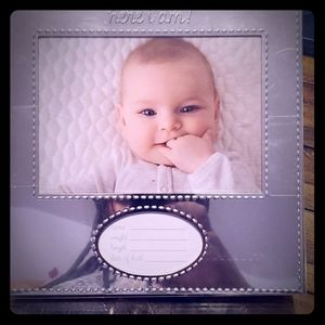 NWOT Newborn picture frame